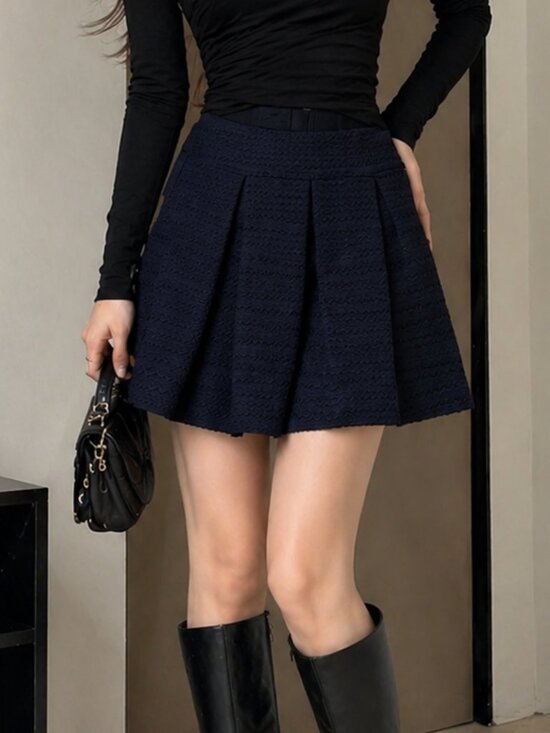 Honey Punch Dresses & Skirts - Honey Punch Navy Textured Mini Skirt Size S High Waist Pleated A-Line Gold Zip C
